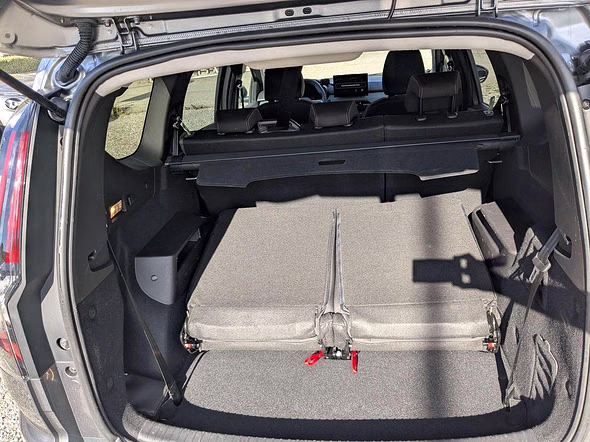 DACIA Jogger 1.8 hybrid 155ch Extreme 7 places -25 - Miniature 17