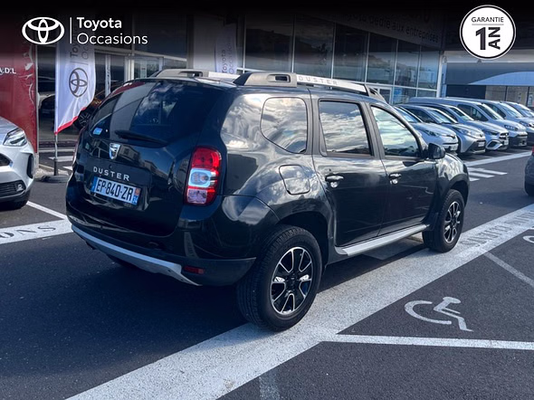 DACIA Duster 1.2 TCe 125ch Black Touch 2017 4X2 - Miniature 18
