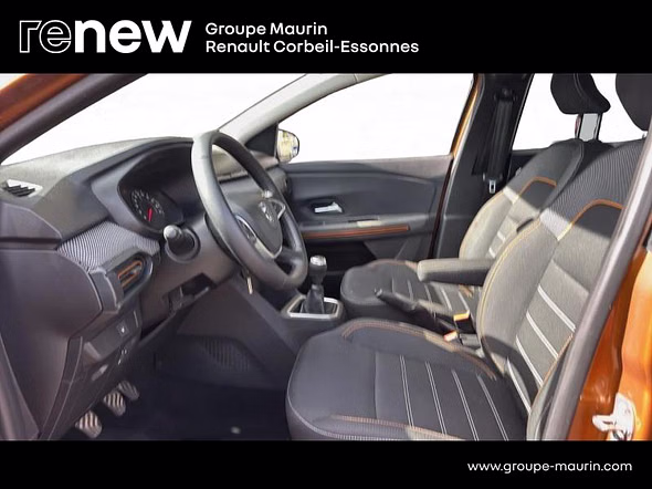 DACIA Sandero 1.0 TCe 90ch Stepway Confort -22 - Miniature 11