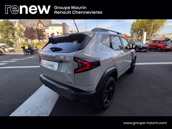 DACIA Duster 1.2 hybrid-G 150ch Extreme 4x4 - Miniature 5