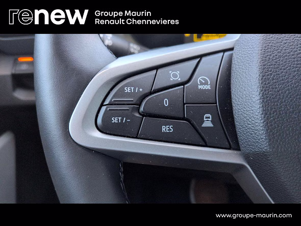 DACIA Duster 1.2 hybrid-G 150ch Extreme 4x4 - Miniature 21