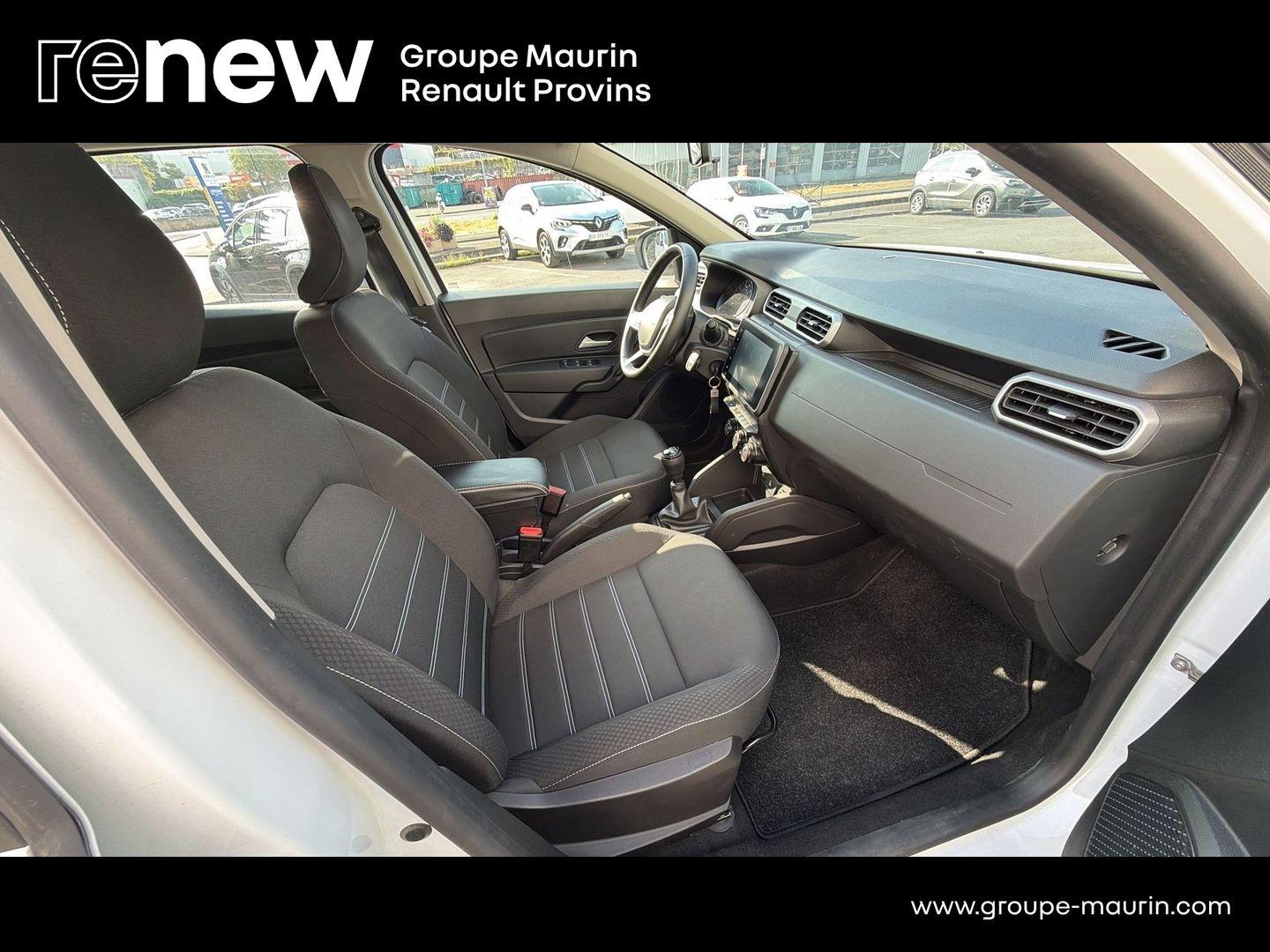 DACIA Duster 1.0 ECO-G 100ch  Journey + 4x2 - Photo 16