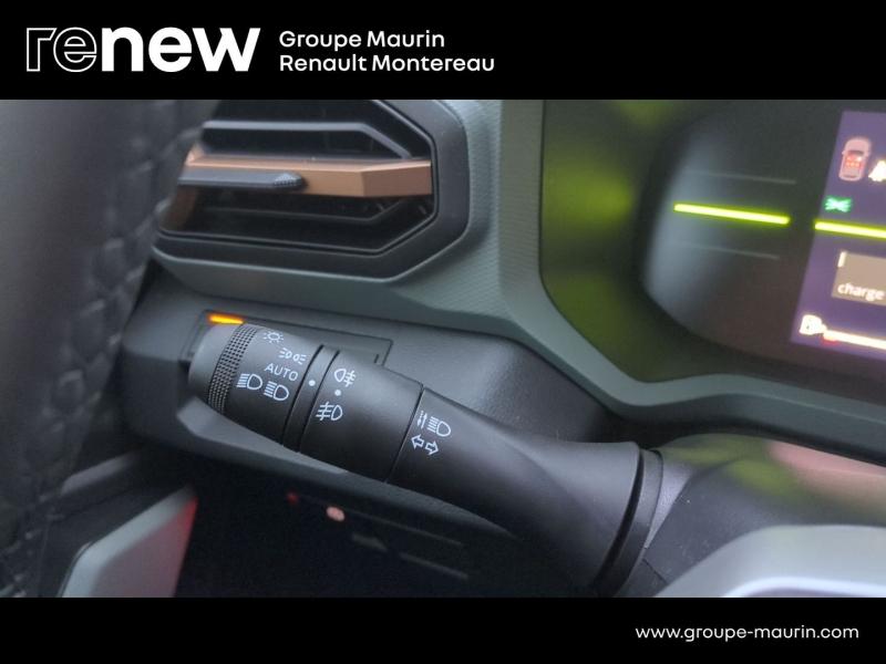 DACIA Duster 1.8 hybrid 155ch Extreme - Photo 24