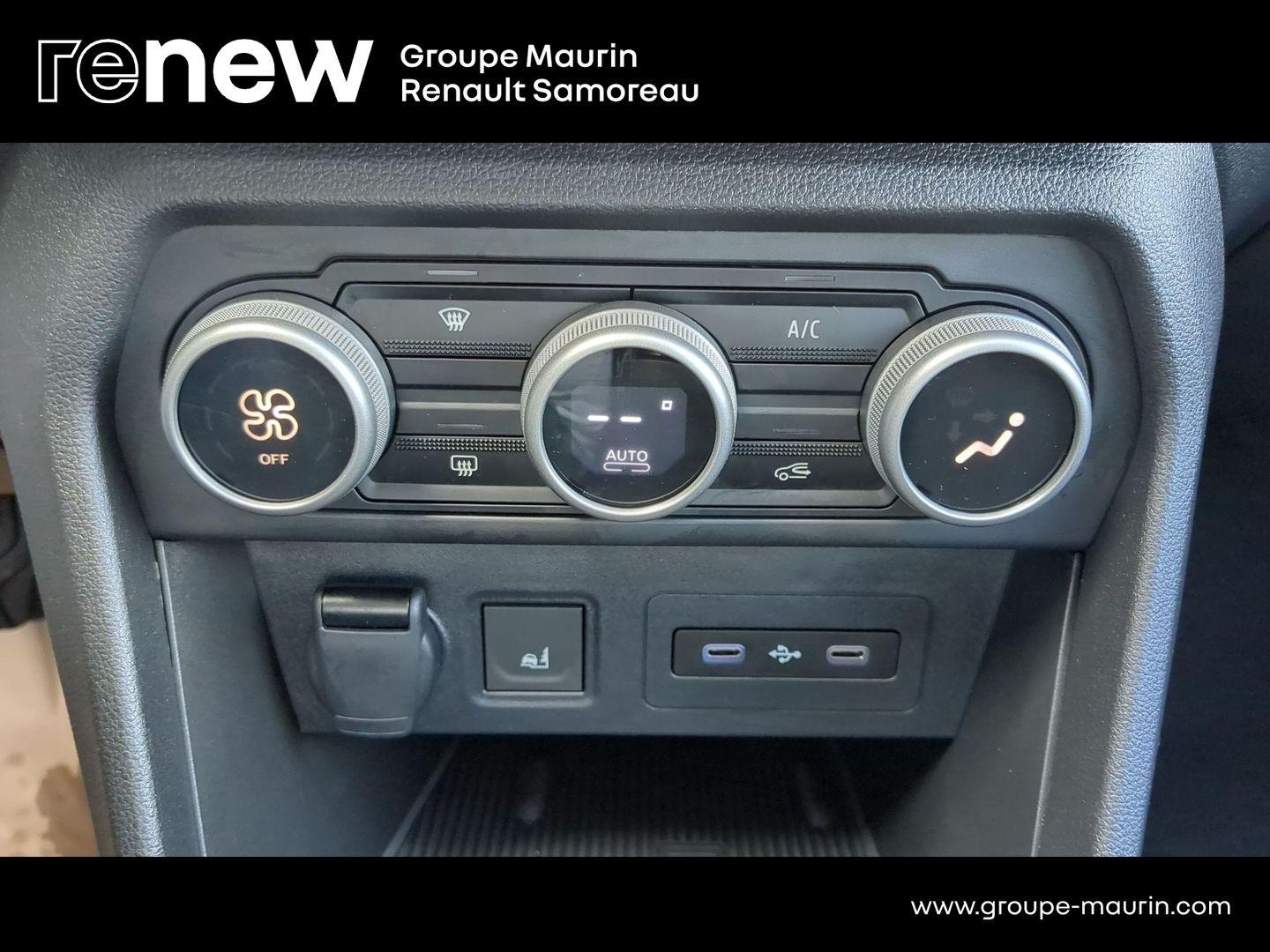 DACIA Sandero 1.0 TCe 110ch Stepway Extreme -25 - Photo 24