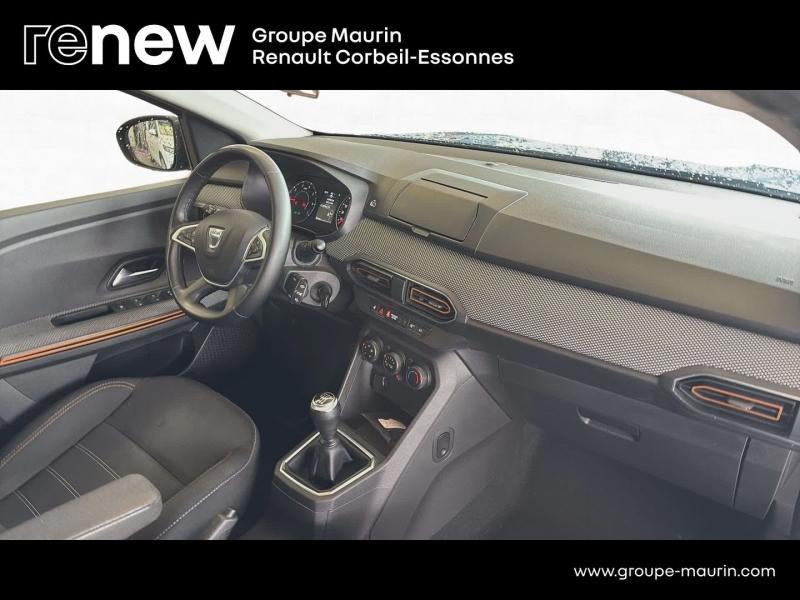 DACIA Sandero 1.0 TCe 90ch Stepway Confort -22 - Photo 17
