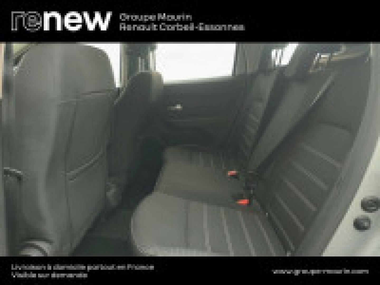 DACIA Duster 1.5 dCi 110ch Prestige 4X2 - Photo 20