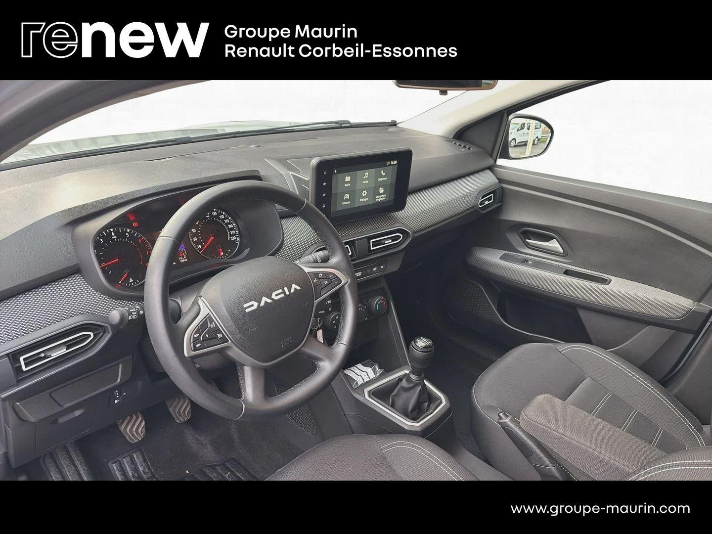 DACIA Jogger 1.0 TCe 110ch Expression 7 places - Photo 10