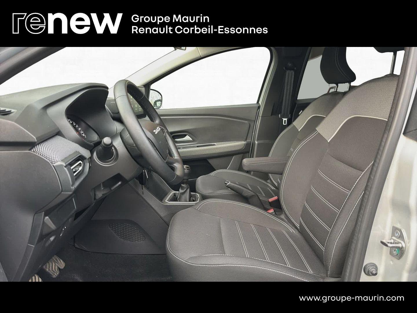 DACIA Jogger 1.0 TCe 110ch Expression 7 places - Photo 11