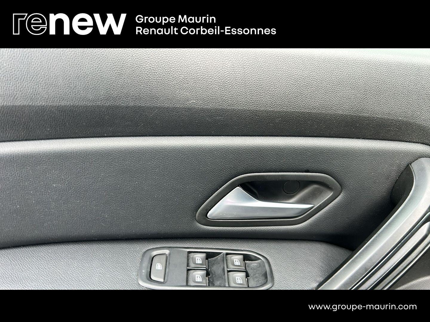 DACIA Duster 1.0 ECO-G 100ch Prestige 4x2 - Photo 14