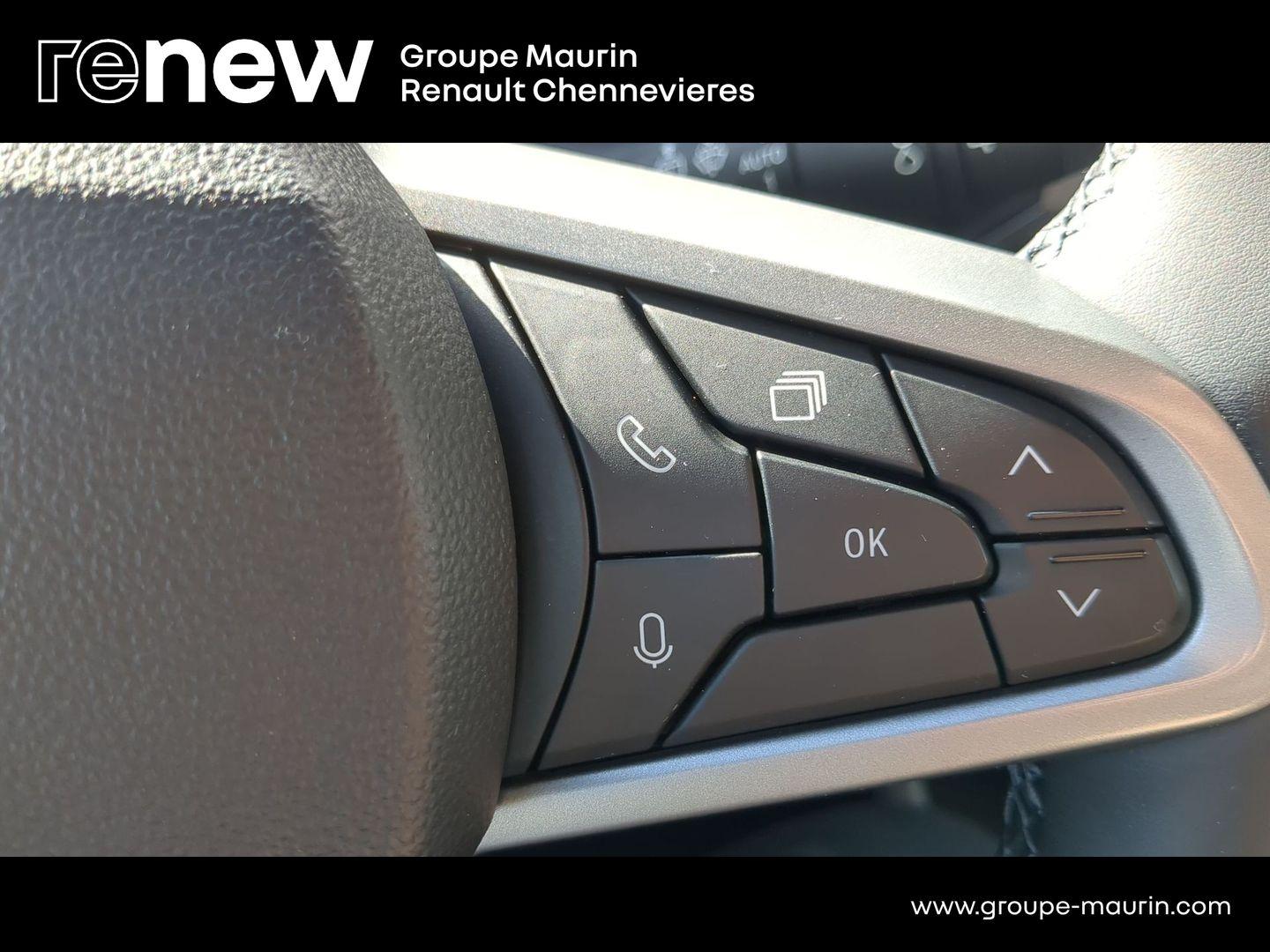 DACIA Duster 1.6 hybrid 140ch Journey - Photo 17