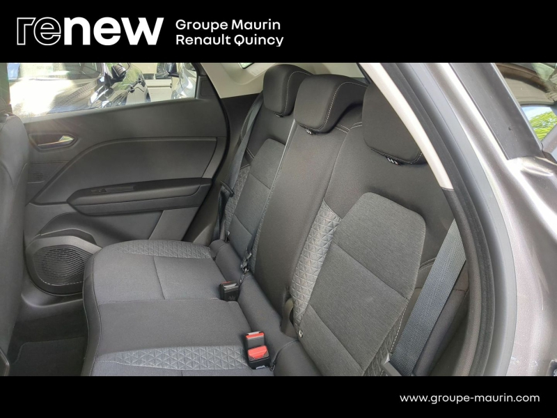 RENAULT Captur d’occasion à vendre à QUINCY-SOUS-SÉNART chez GGF - SAVY (Photo 13)