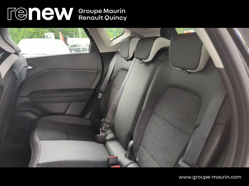 RENAULT Captur d’occasion à vendre à QUINCY-SOUS-SÉNART chez GGF - SAVY (Photo 11)