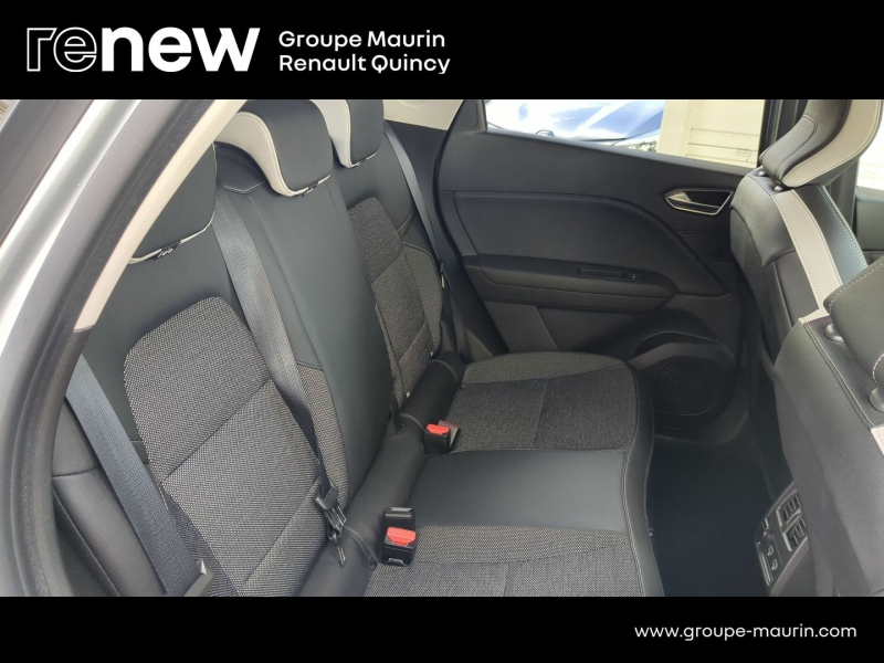 RENAULT Captur d’occasion à vendre à QUINCY-SOUS-SÉNART chez GGF - SAVY (Photo 18)