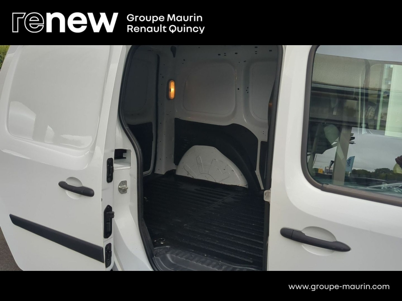 RENAULT Kangoo Express VUL d’occasion à vendre à QUINCY-SOUS-SÉNART chez GGF - SAVY (Photo 9)