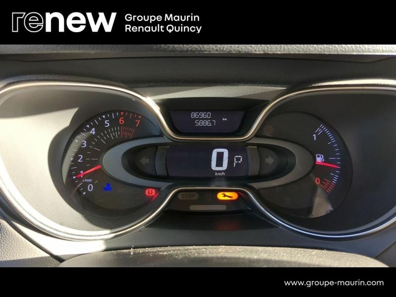 RENAULT Captur d’occasion à vendre à QUINCY-SOUS-SÉNART chez GGF - SAVY (Photo 14)