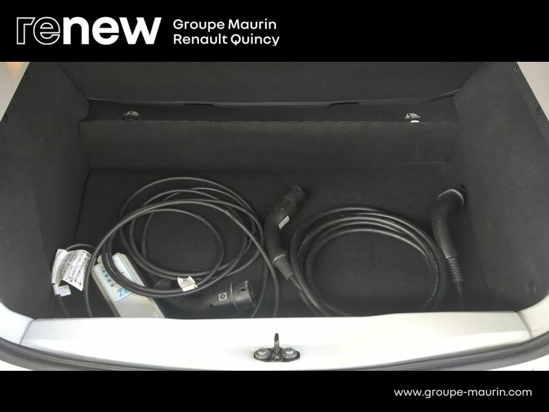 RENAULT Zoe d’occasion à vendre à QUINCY-SOUS-SÉNART chez GGF - SAVY (Photo 8)