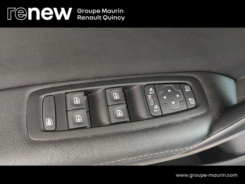 RENAULT Megane d’occasion à vendre à QUINCY-SOUS-SÉNART chez GGF - SAVY (Photo 12)