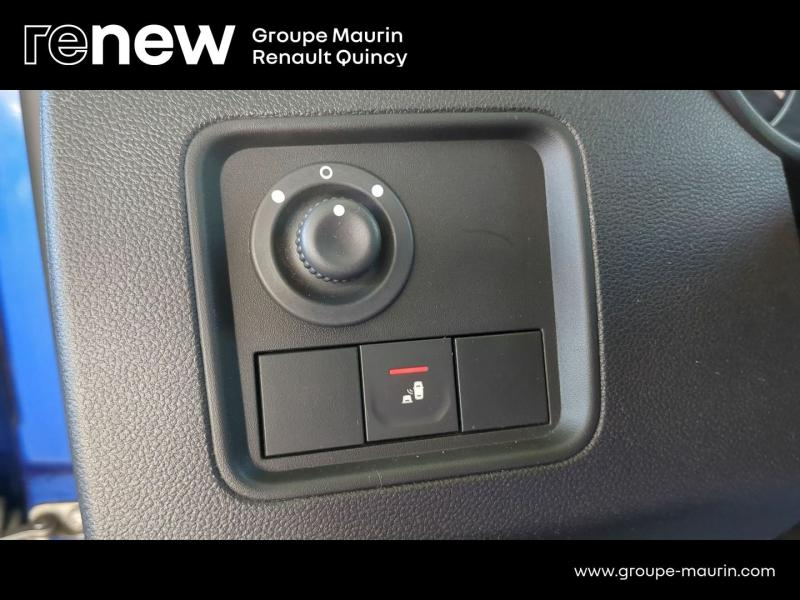 DACIA Duster d’occasion à vendre à QUINCY-SOUS-SÉNART chez GGF - SAVY (Photo 13)