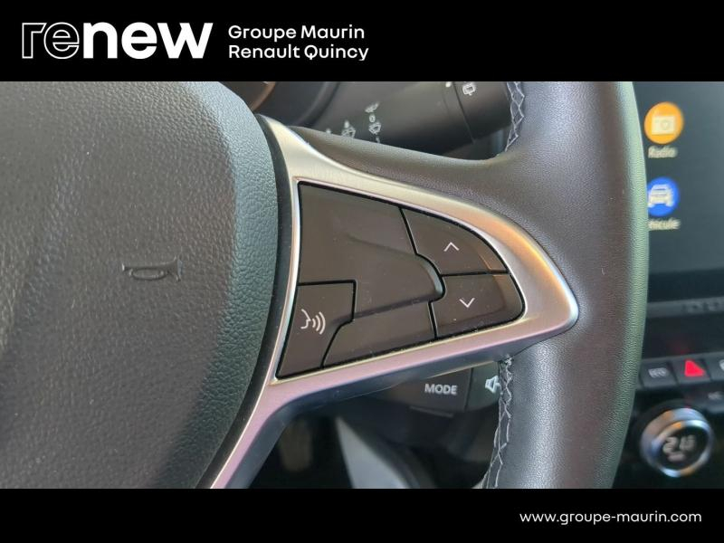 DACIA Duster d’occasion à vendre à QUINCY-SOUS-SÉNART chez GGF - SAVY (Photo 17)