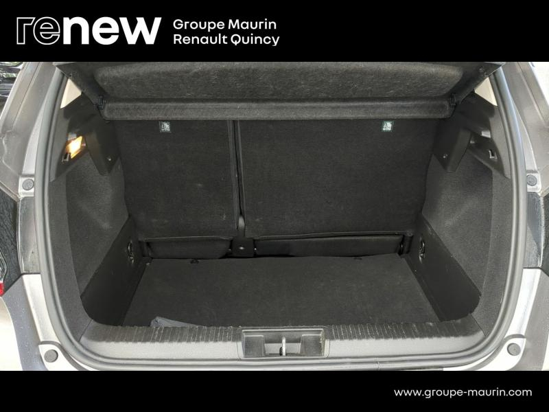 RENAULT Captur d’occasion à vendre à QUINCY-SOUS-SÉNART chez GGF - SAVY (Photo 8)