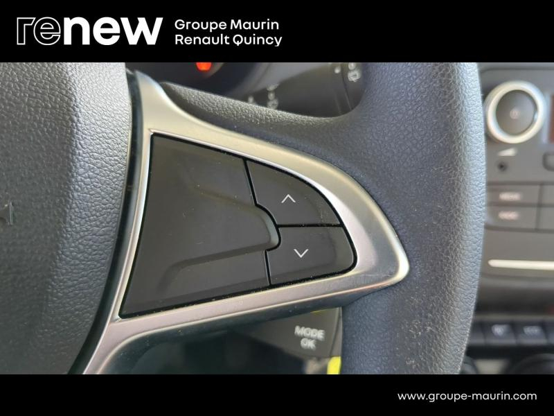 DACIA Duster d’occasion à vendre à QUINCY-SOUS-SÉNART chez GGF - SAVY (Photo 13)