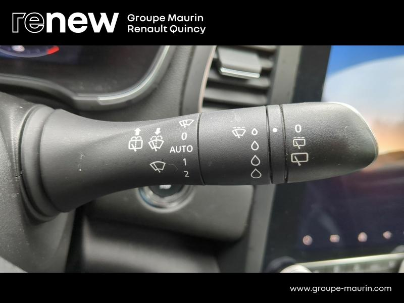 RENAULT Megane d’occasion à vendre à QUINCY-SOUS-SÉNART chez GGF - SAVY (Photo 14)