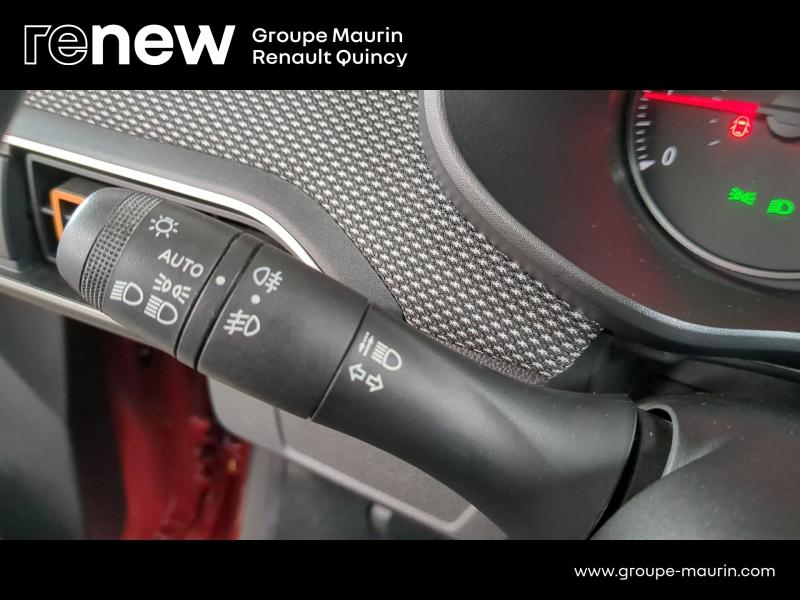 DACIA Sandero d’occasion à vendre à QUINCY-SOUS-SÉNART chez GGF - SAVY (Photo 12)
