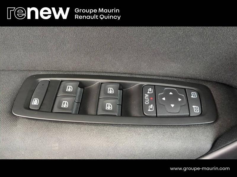 RENAULT Megane d’occasion à vendre à QUINCY-SOUS-SÉNART chez GGF - SAVY (Photo 14)