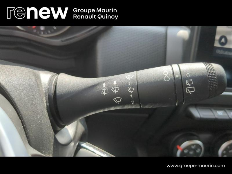 RENAULT Clio d’occasion à vendre à QUINCY-SOUS-SÉNART chez GGF - SAVY (Photo 15)
