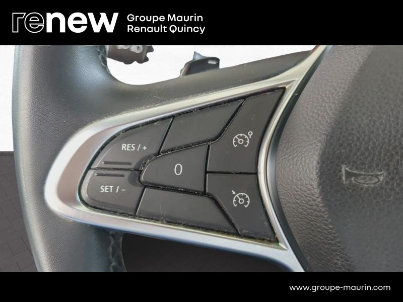 RENAULT Captur d’occasion à vendre à QUINCY-SOUS-SÉNART chez GGF - SAVY (Photo 11)