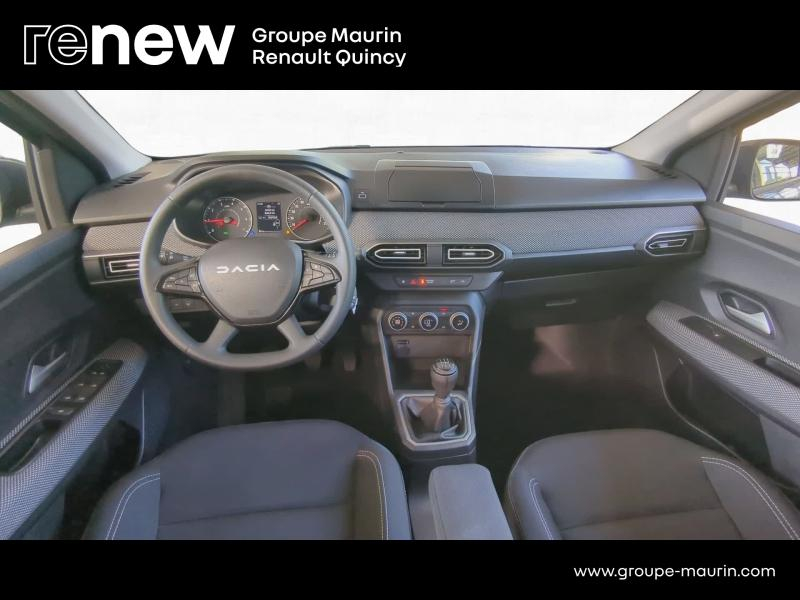 DACIA Sandero d’occasion à vendre à QUINCY-SOUS-SÉNART chez GGF - SAVY (Photo 7)