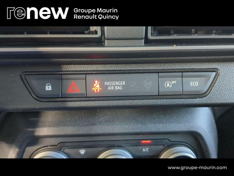 DACIA Sandero d’occasion à vendre à QUINCY-SOUS-SÉNART chez GGF - SAVY (Photo 16)
