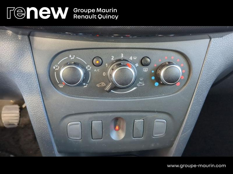 DACIA Sandero d’occasion à vendre à QUINCY-SOUS-SÉNART chez GGF - SAVY (Photo 15)