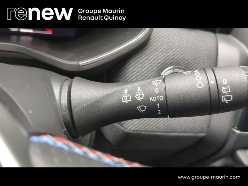 RENAULT Clio d’occasion à vendre à QUINCY-SOUS-SÉNART chez GGF - SAVY (Photo 15)