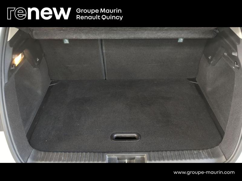 RENAULT Captur d’occasion à vendre à QUINCY-SOUS-SÉNART chez GGF - SAVY (Photo 7)
