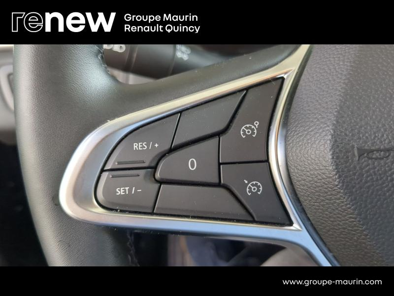 RENAULT Captur d’occasion à vendre à QUINCY-SOUS-SÉNART chez GGF - SAVY (Photo 14)