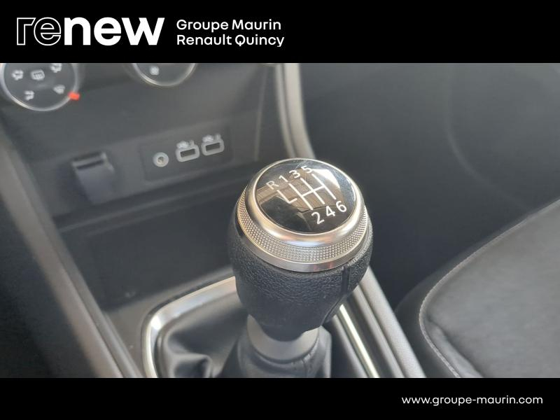 RENAULT Captur d’occasion à vendre à QUINCY-SOUS-SÉNART chez GGF - SAVY (Photo 20)