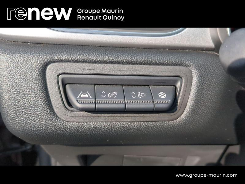 RENAULT Captur d’occasion à vendre à QUINCY-SOUS-SÉNART chez GGF - SAVY (Photo 13)