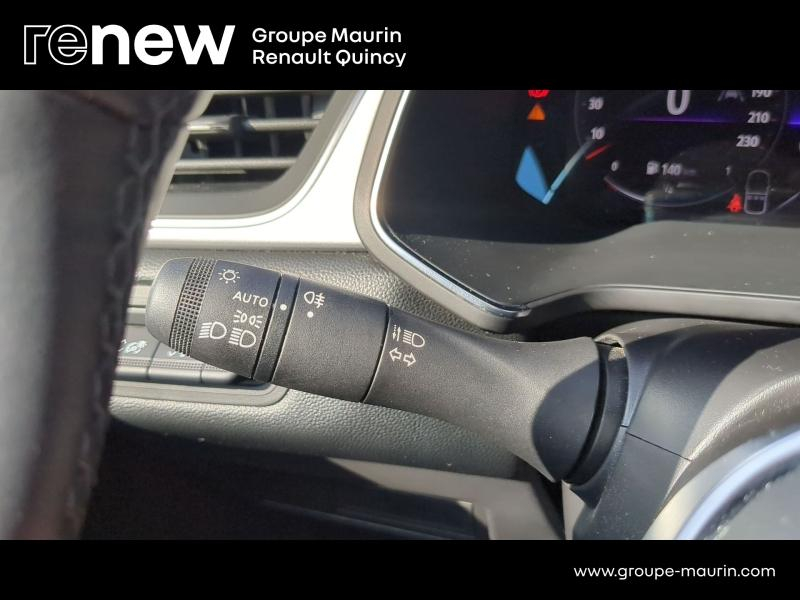 RENAULT Captur d’occasion à vendre à QUINCY-SOUS-SÉNART chez GGF - SAVY (Photo 14)