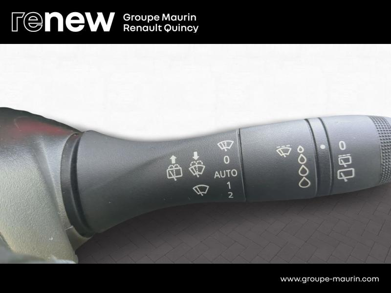 RENAULT Clio d’occasion à vendre à QUINCY-SOUS-SÉNART chez GGF - SAVY (Photo 17)