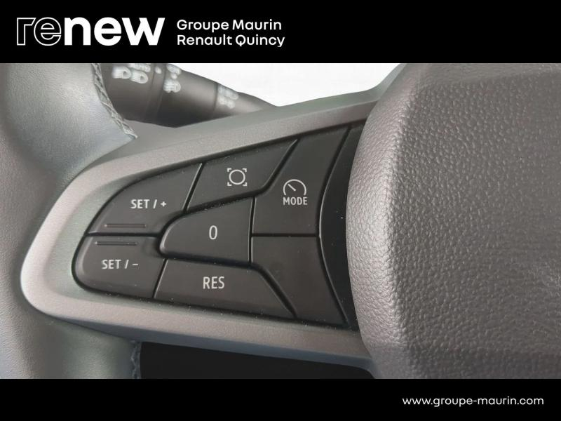 DACIA Duster d’occasion à vendre à QUINCY-SOUS-SÉNART chez GGF - SAVY (Photo 17)