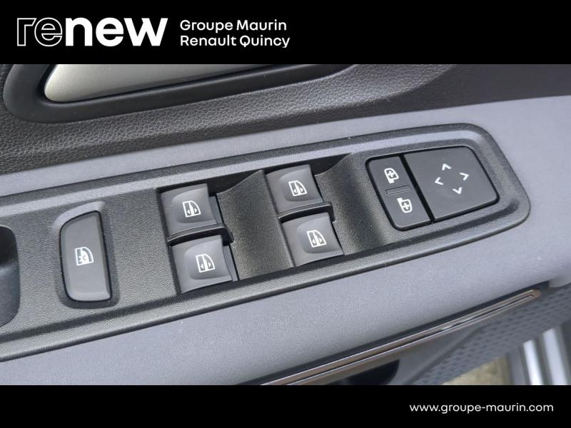 agency.seo.links.detann.title DACIA Jogger d’occasion à vendre à QUINCY-SOUS-SÉNART chez GGF - SAVY (Photo 14)