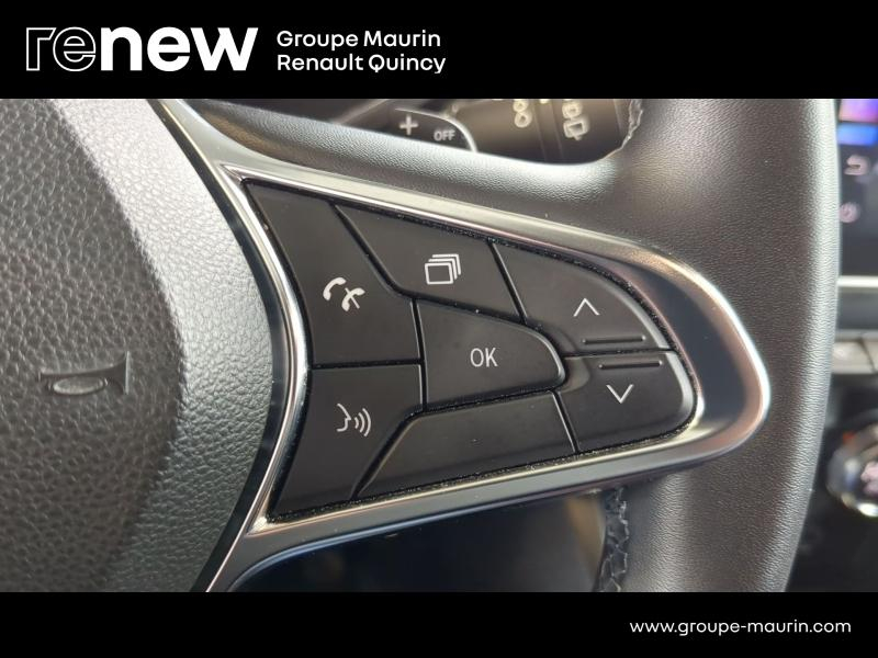 RENAULT Captur d’occasion à vendre à QUINCY-SOUS-SÉNART chez GGF - SAVY (Photo 14)