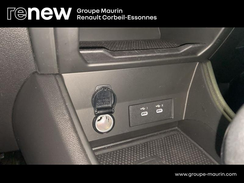 RENAULT Captur d’occasion à vendre à QUINCY-SOUS-SÉNART chez GGF - SAVY (Photo 18)