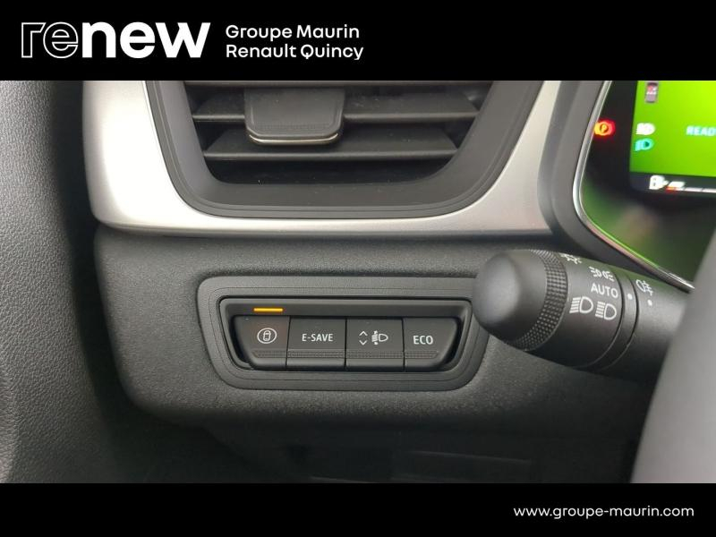 agency.seo.links.detann.title RENAULT  d’occasion à vendre à QUINCY-SOUS-SÉNART chez GGF - SAVY (Photo 16)