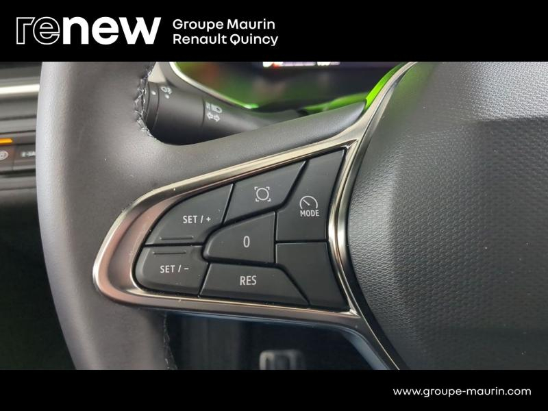 agency.seo.links.detann.title RENAULT  d’occasion à vendre à QUINCY-SOUS-SÉNART chez GGF - SAVY (Photo 17)