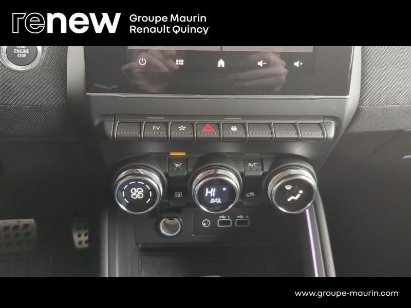 agency.seo.links.detann.title RENAULT Clio d’occasion à vendre à QUINCY-SOUS-SÉNART chez GGF - SAVY (Photo 17)