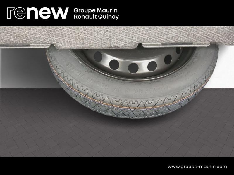 RENAULT  d’occasion à vendre à QUINCY-SOUS-SÉNART chez GGF - SAVY (Photo 9)