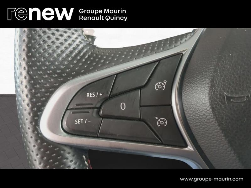 RENAULT Captur d’occasion à vendre à QUINCY-SOUS-SÉNART chez GGF - SAVY (Photo 15)