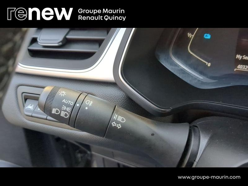 RENAULT Captur d’occasion à vendre à QUINCY-SOUS-SÉNART chez GGF - SAVY (Photo 15)
